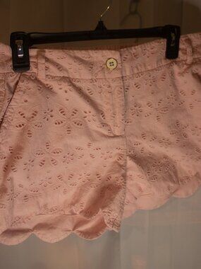 Crown & Ivy Pair of Pink Eyelet Shorts Size 10